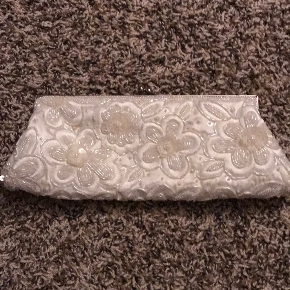 Fabulous beaded clutch purse.